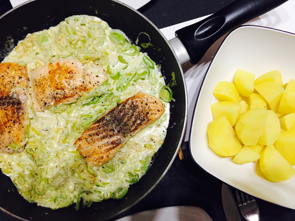 Lachs mit Rahm-Lauchgemüse - BackGAUDI